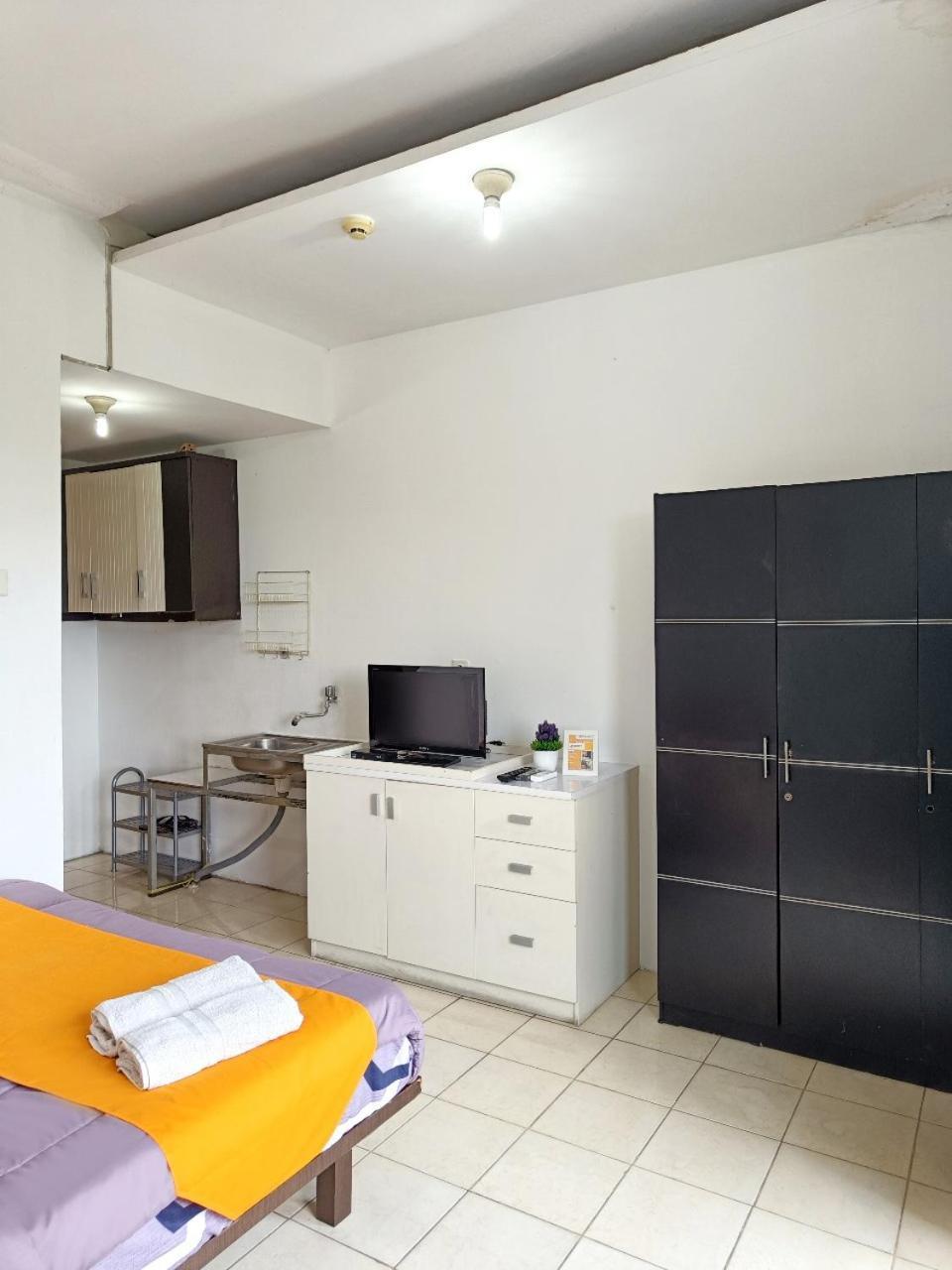 Cozy Studio Room Apartemen Centro City By Nusalink Jakarta Exterior photo